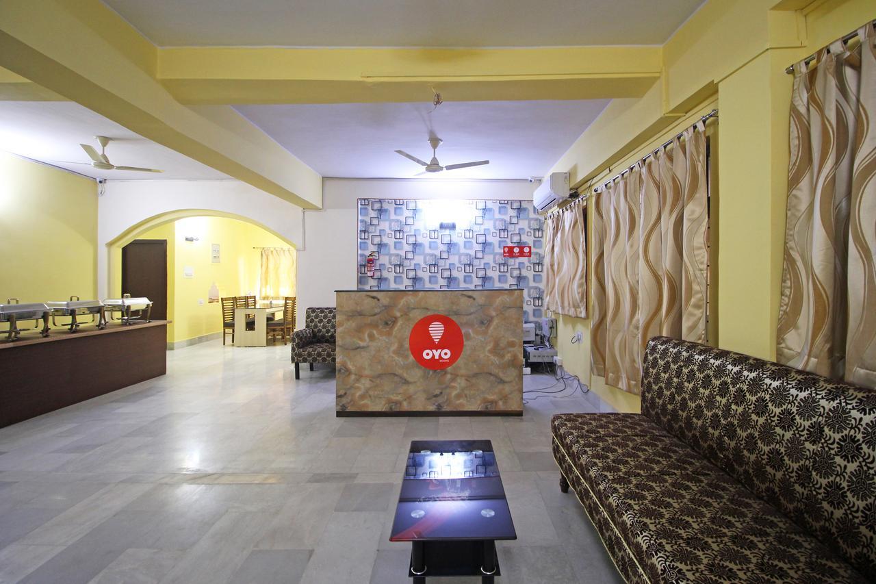 Oyo 9081 Pallavi International Hotel Patna  Bagian luar foto