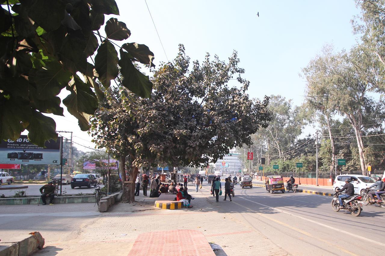 Oyo 9081 Pallavi International Hotel Patna  Bagian luar foto